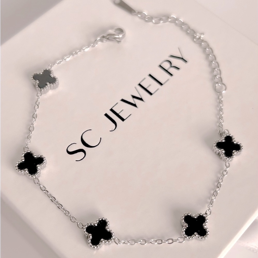 Black Clover Silver Bracelet Silver Chain Double Sided Petite
